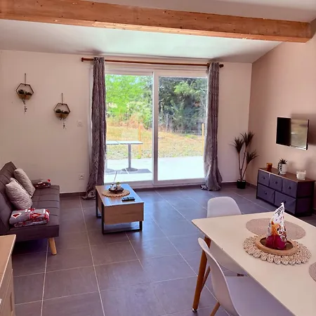 Le Cocon De Roquelande Equestrian Boarding House * Arzens